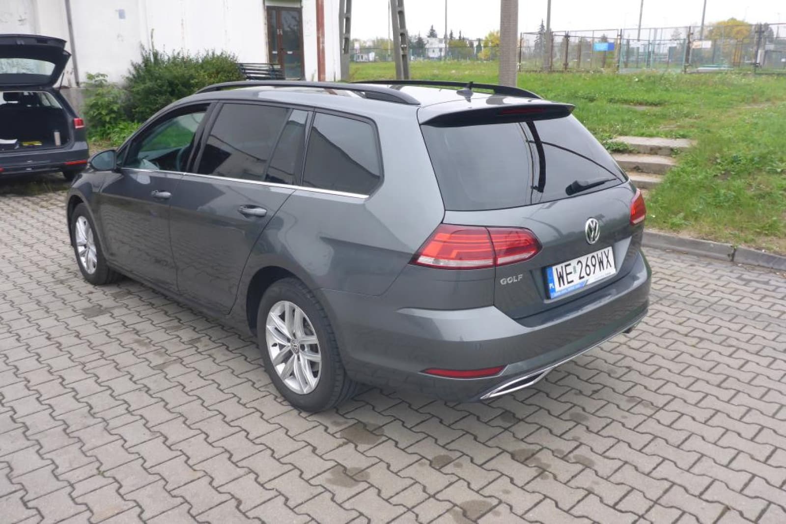 Volkswagen Golf - zdjęcie 5