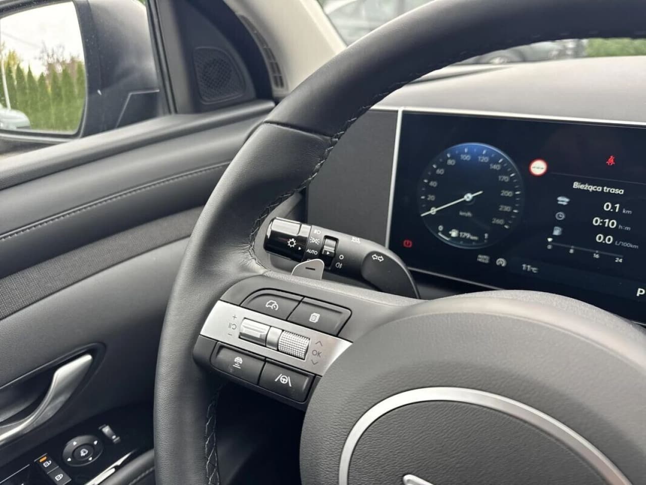 Hyundai Tucson - zdjęcie 15
