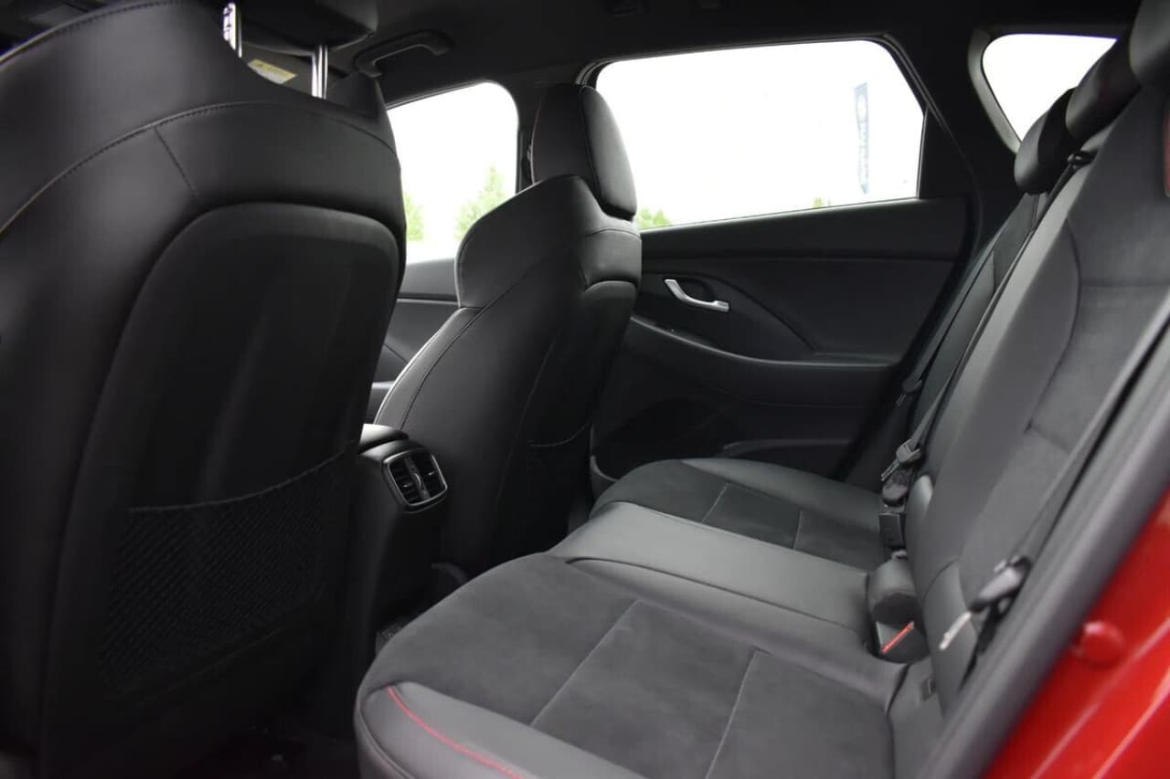 Hyundai i30 - zdjęcie 13
