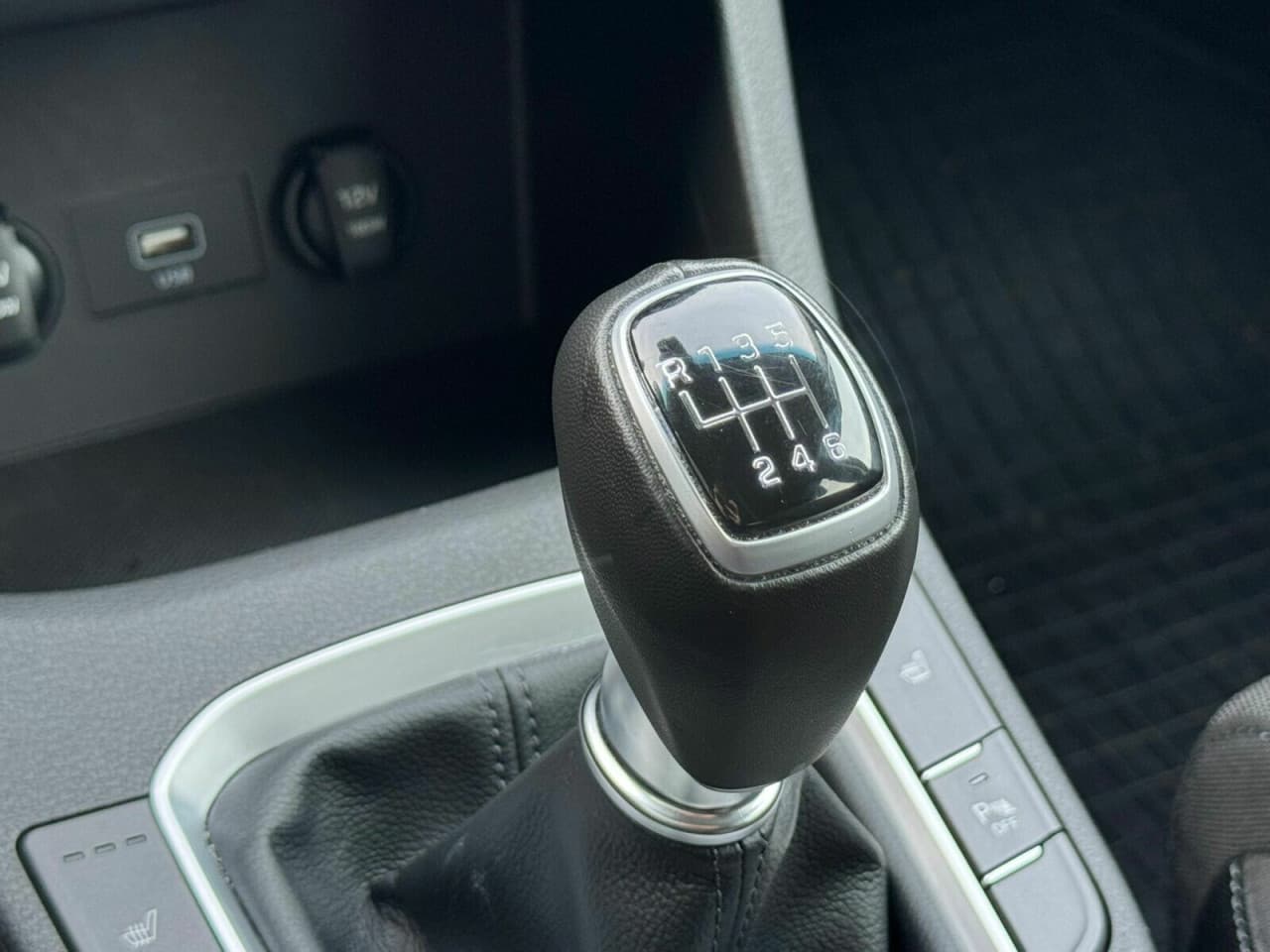 Hyundai i30 - zdjęcie 18