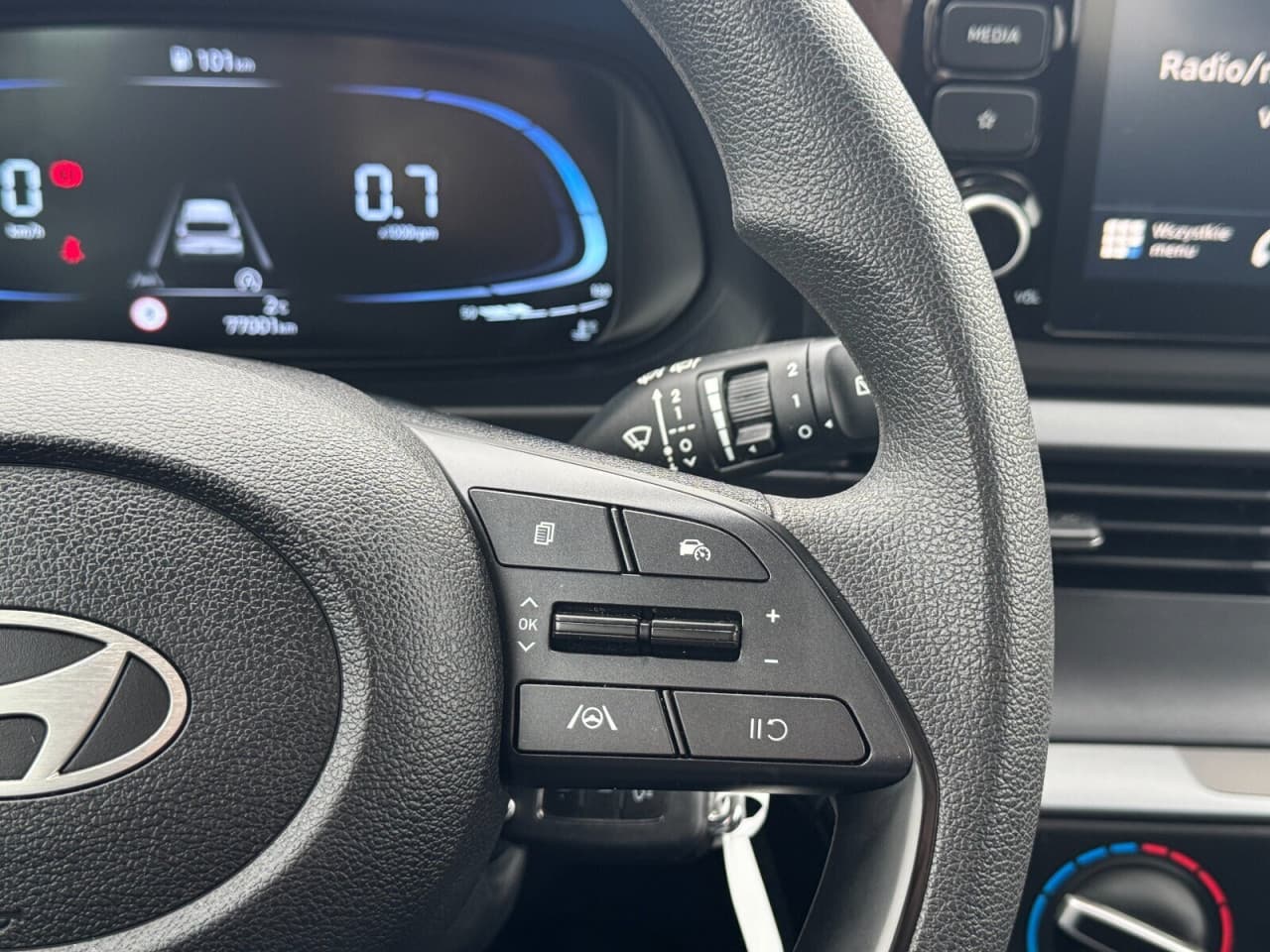 Hyundai i20 - zdjęcie 11