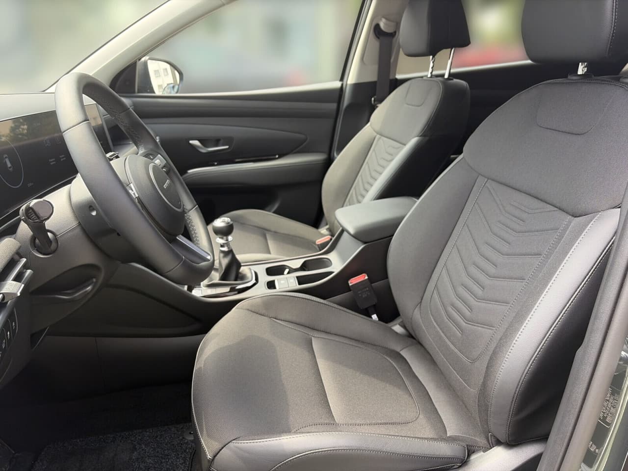 Hyundai Tucson - zdjęcie 12