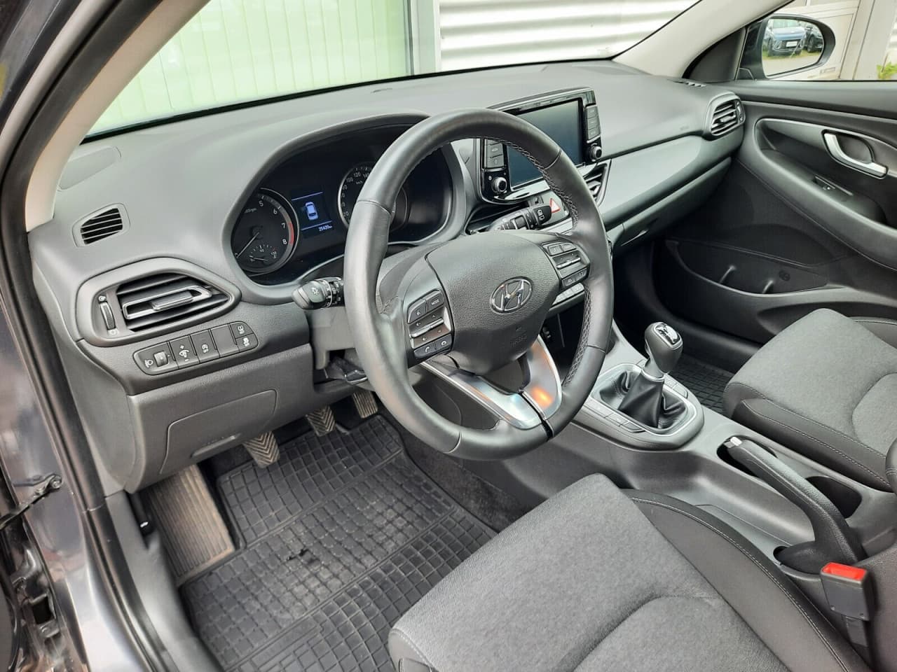Hyundai i30 - zdjęcie 10
