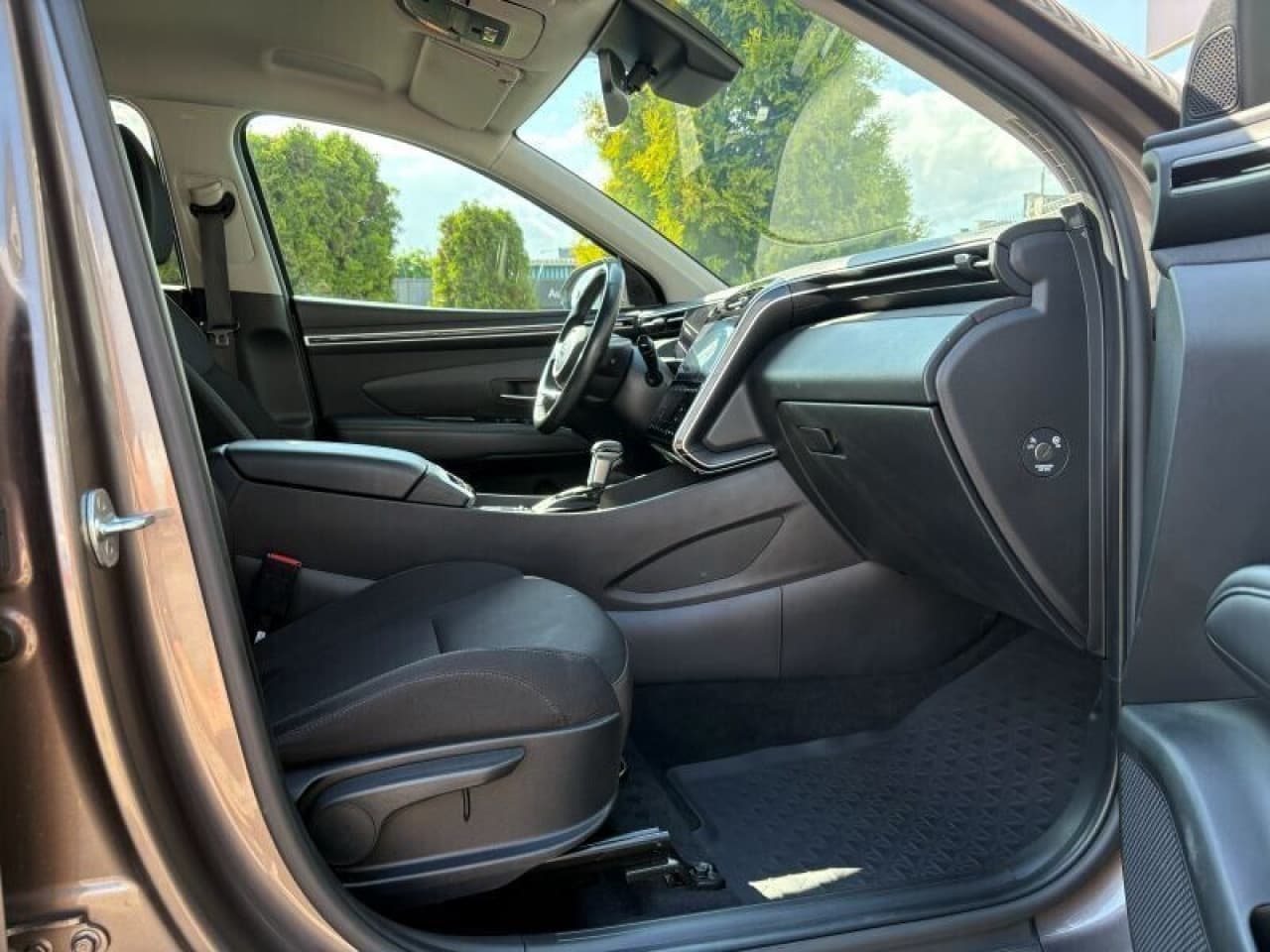 Hyundai Tucson - zdjęcie 13