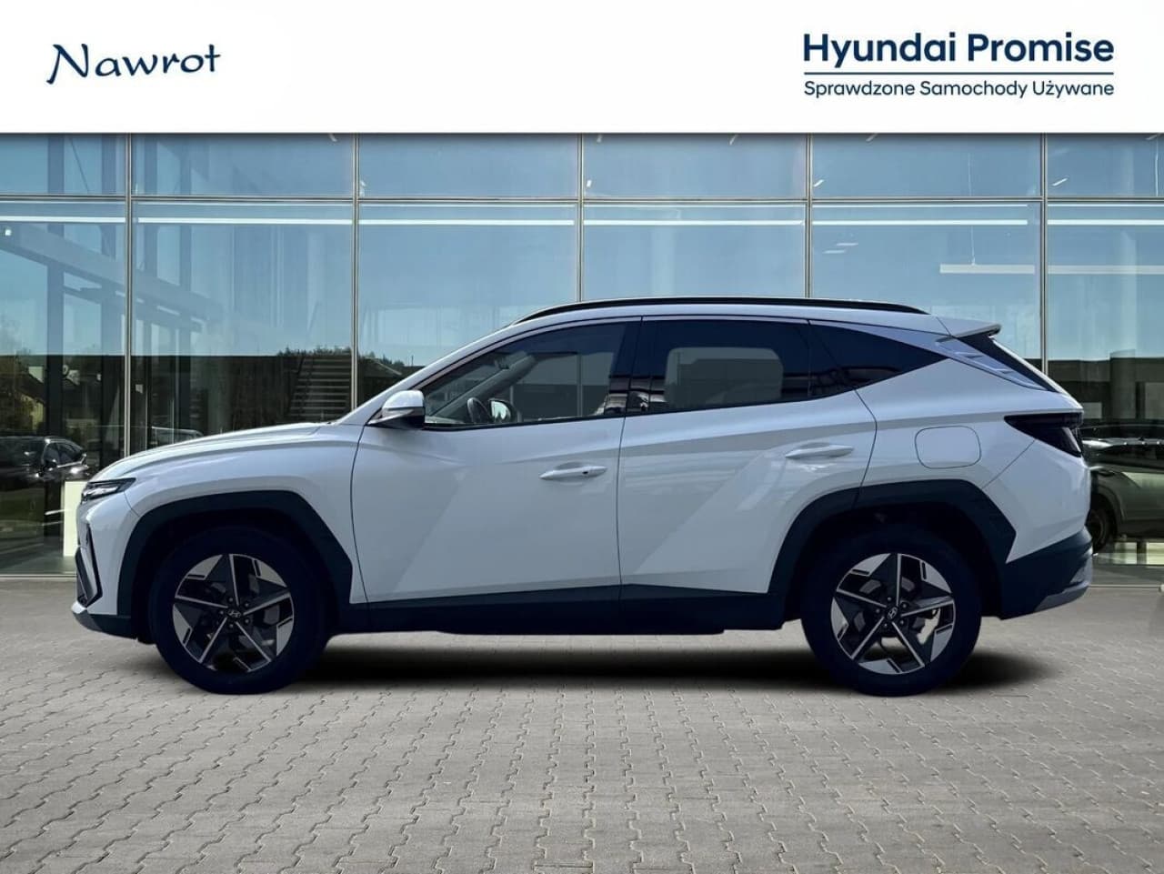 Hyundai Tucson - zdjęcie 11