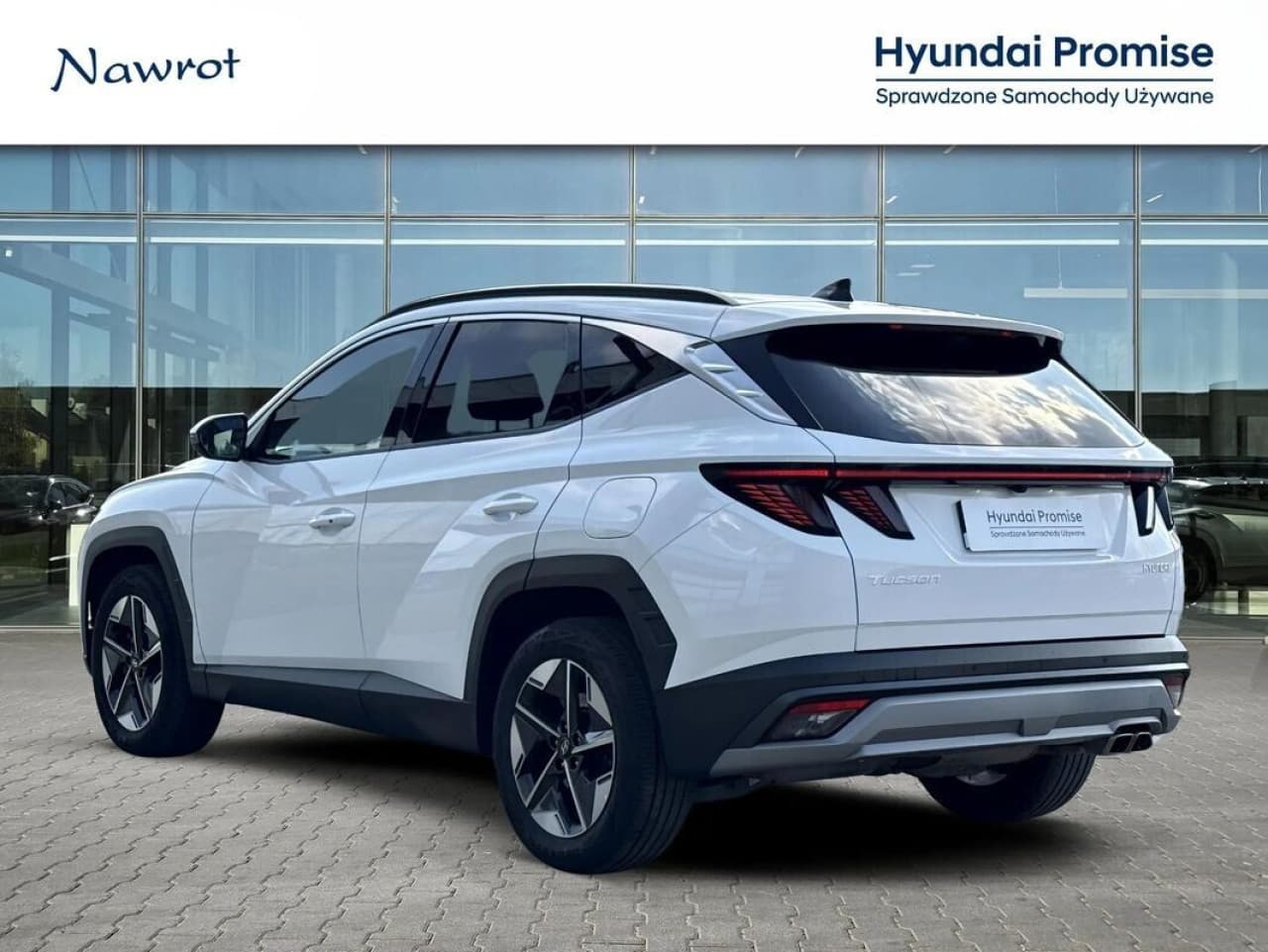 Hyundai Tucson - zdjęcie 12