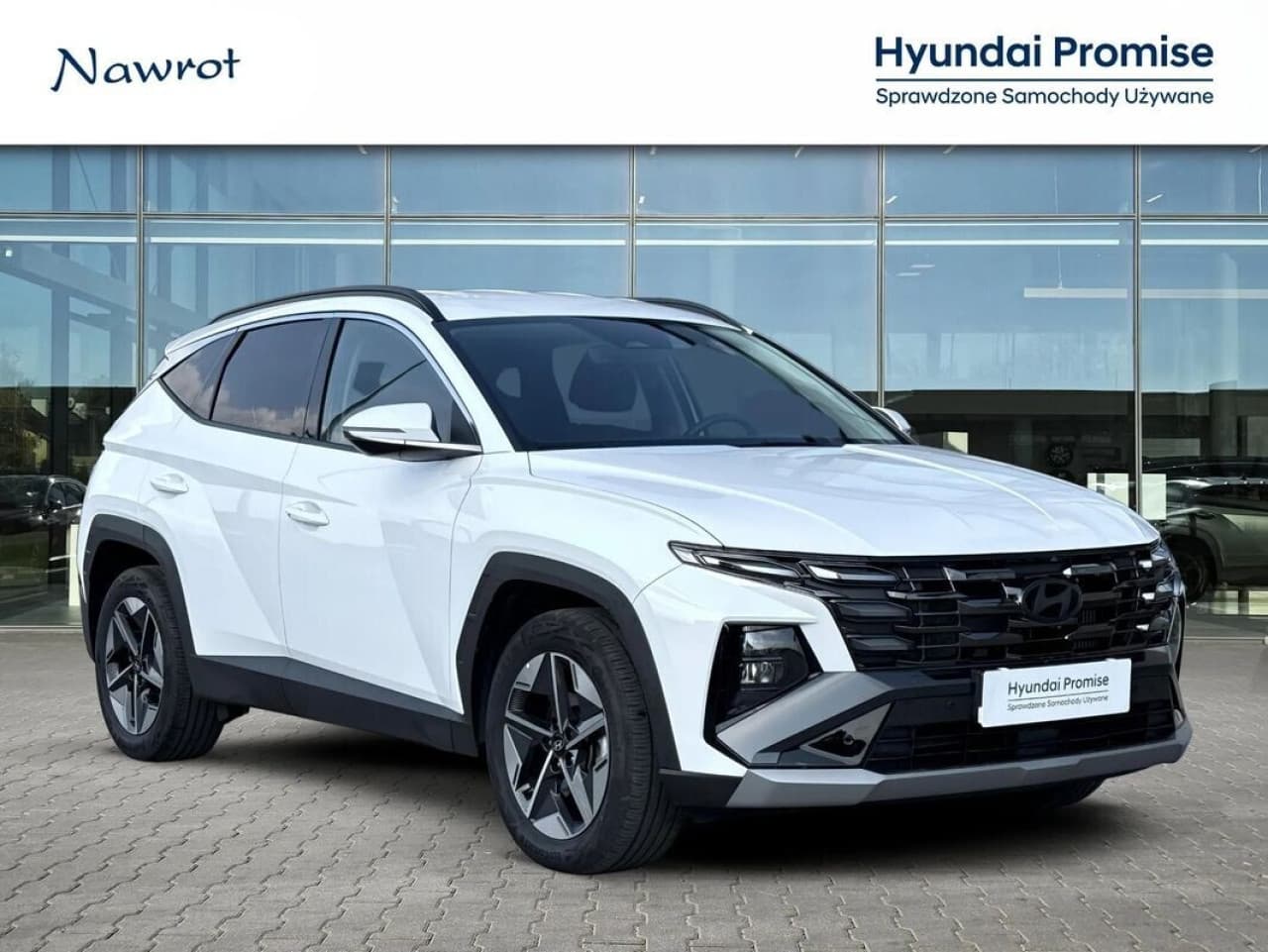 Hyundai Tucson - zdjęcie 16